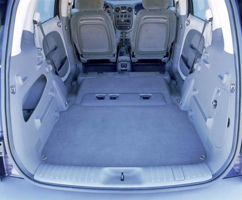 Chrysler pt Cruiser, 2004 салон багажник