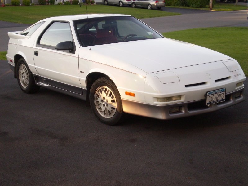 Dodge Daytona 1989