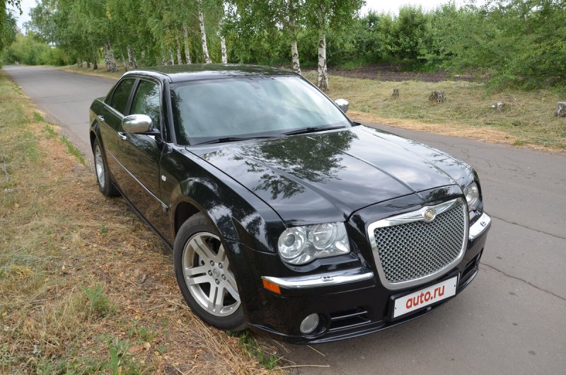 Chrysler 300c 2.7 at, 2006