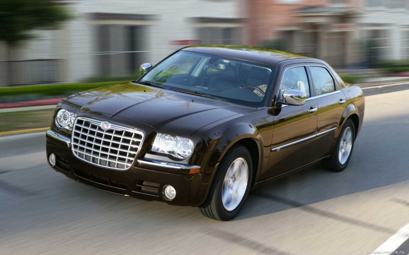 Автомобиль Chrysler 300c