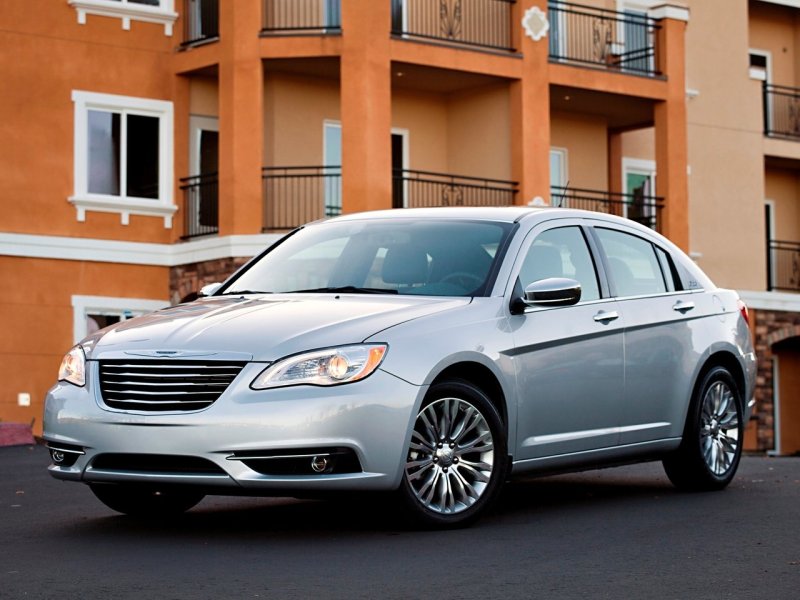 Chrysler 200 2013