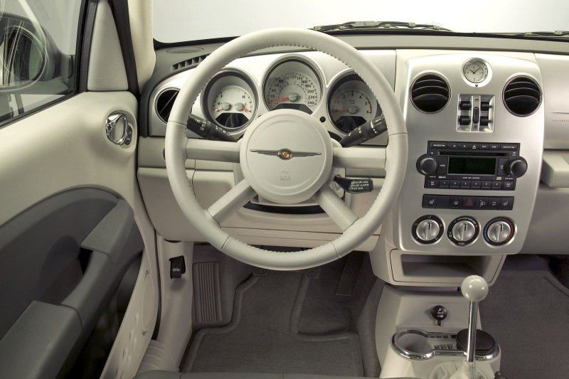 Chrysler pt Cruiser 2000 салон