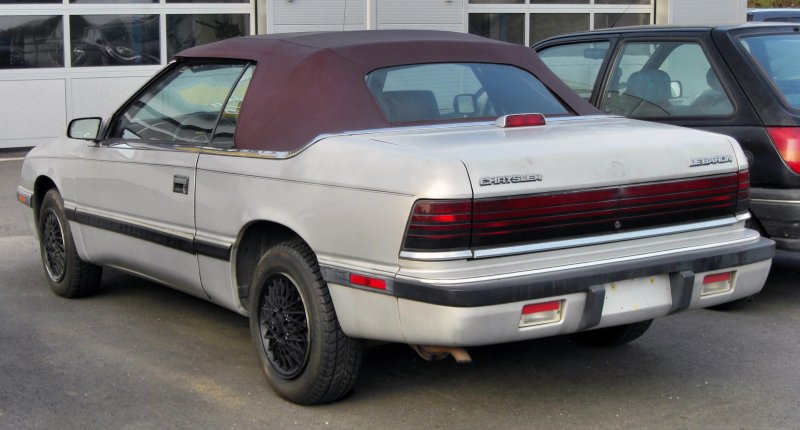 Chrysler le Baron 1990