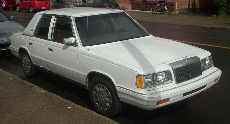 Chrysler le Baron 1988 седан