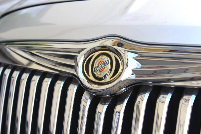 Chrysler Emblem