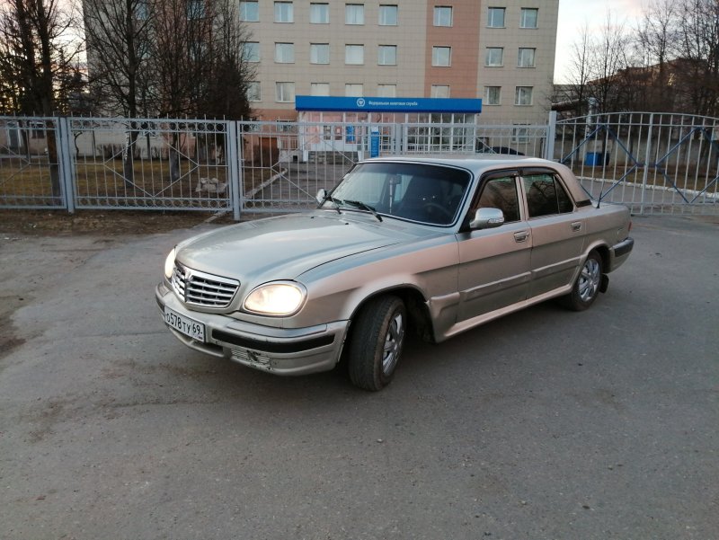 ГАЗ 31105 Волга 2.4
