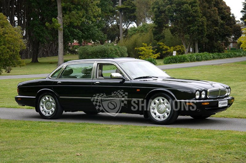 Jaguar XJ super v8 Daimler