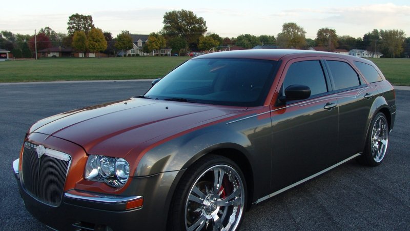 Dodge Magnum 1