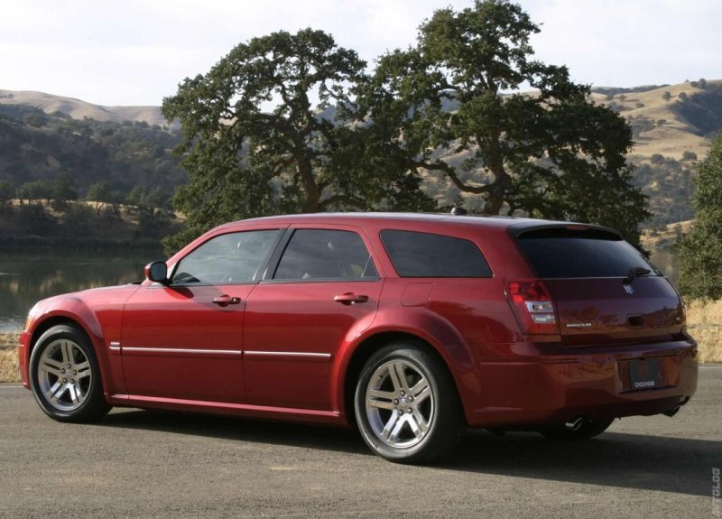 Dodge Magnum универсал