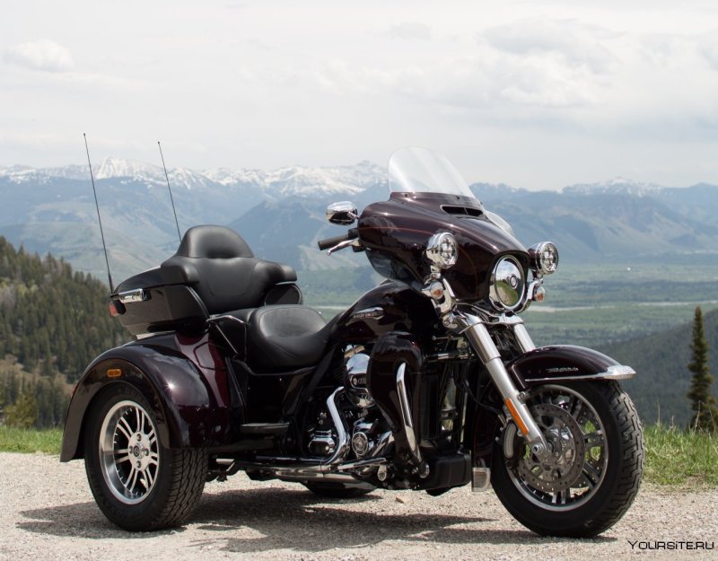 Мотоцикл Harley-Davidson CVO tri Glide