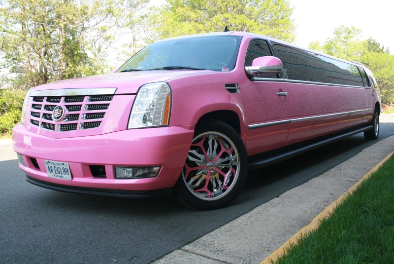 Cadillac Escalade Pink