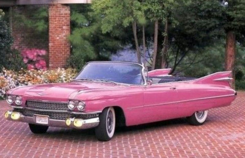 Cadillac Eldorado розовый