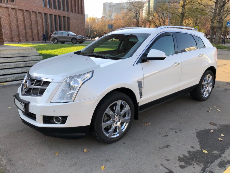 Cadillac SRX 4 2011