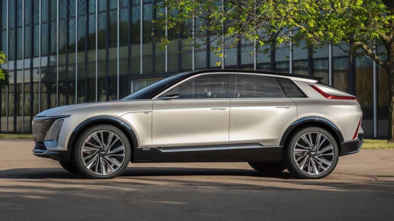 Cadillac Lyriq 2021