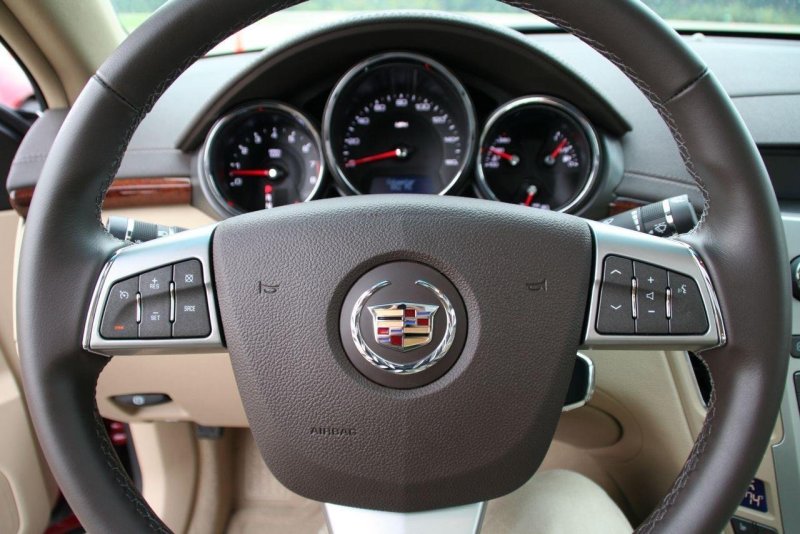 Руль Cadillac CTS 2020