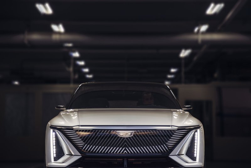 2023 Cadillac Lyriq