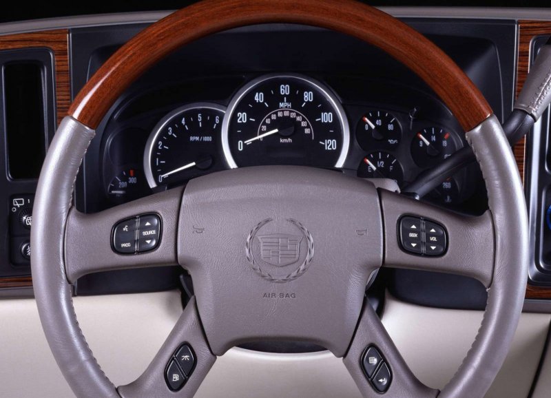 Cadillac Escalade ESV 2003