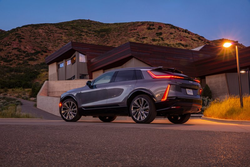Cadillac 2023