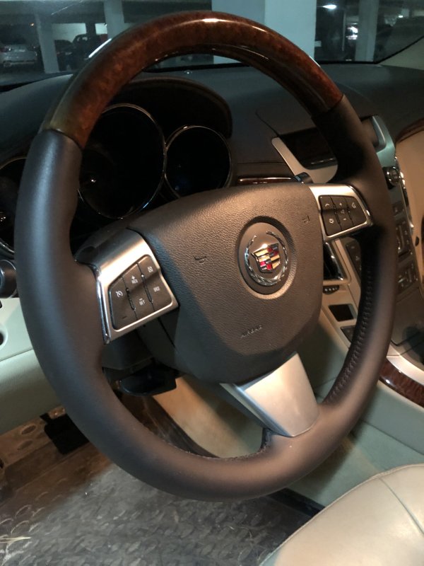 Кадиллак CTS 2 руль