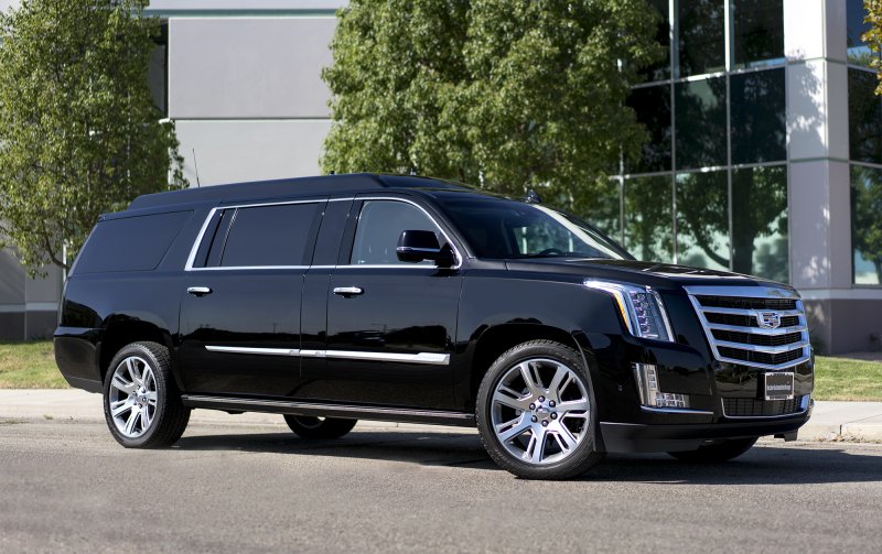 Cadillac Escalade 2021 удлиненный