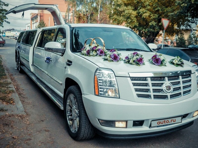Свадебный кортеж Кадиллак Эскалейд