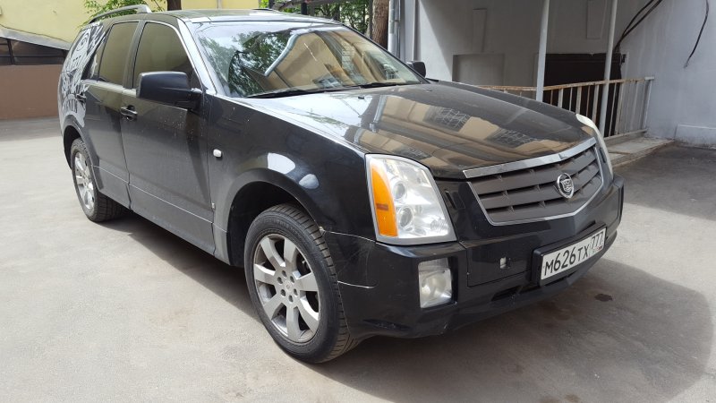 Cadillac SRX 1