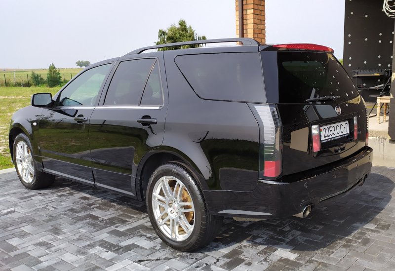 Cadillac SRX 1