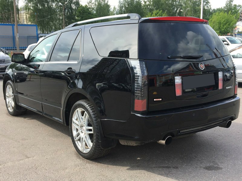 Кадиллак SRX 2004-2008