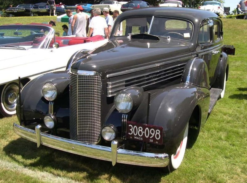 Cadillac Series 38-65 1938