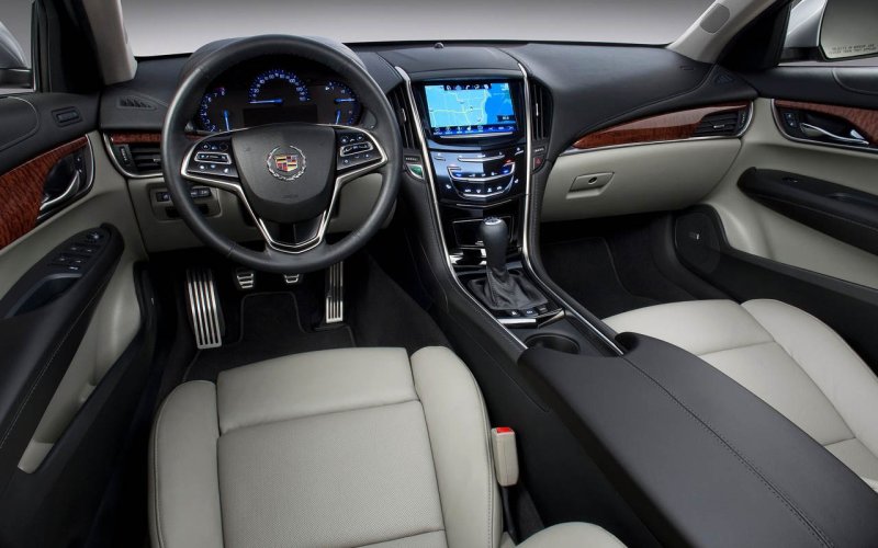 Cadillac ATS 2013