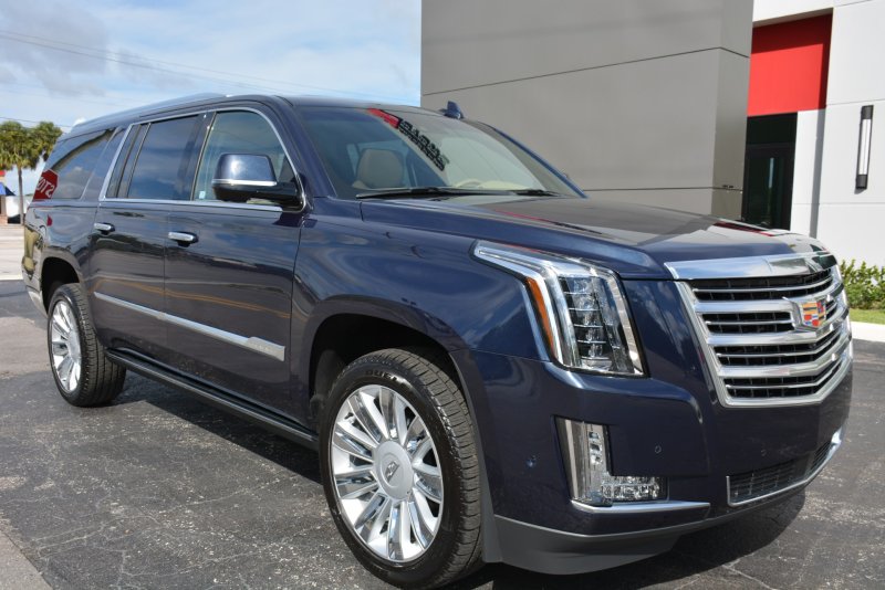 Cadillac Escalade ESV 2018