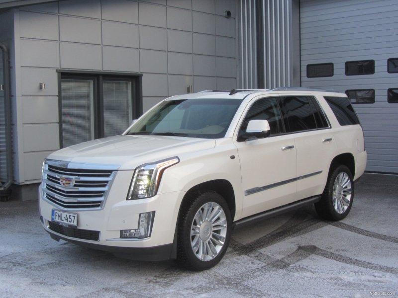 Cadillac Escalade 2007 платинум