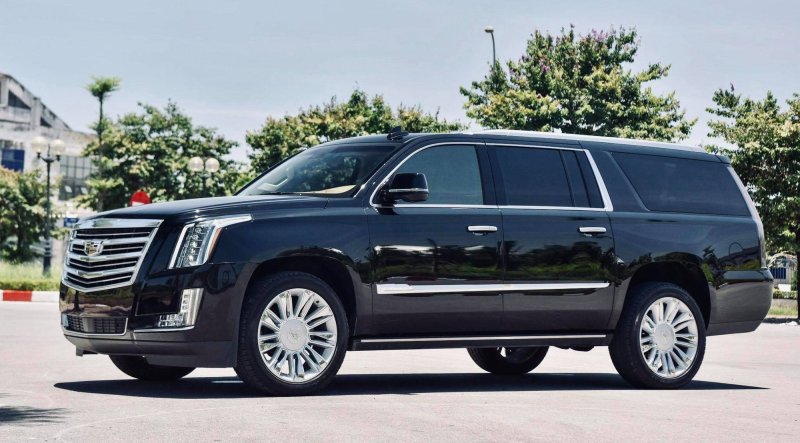 Cadillac Escalade ESV 2019