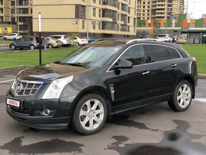 Cadillac SRX II 2011