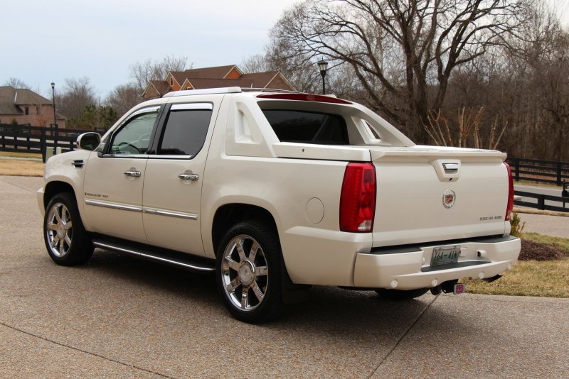 Cadillac Escalade ext пикап