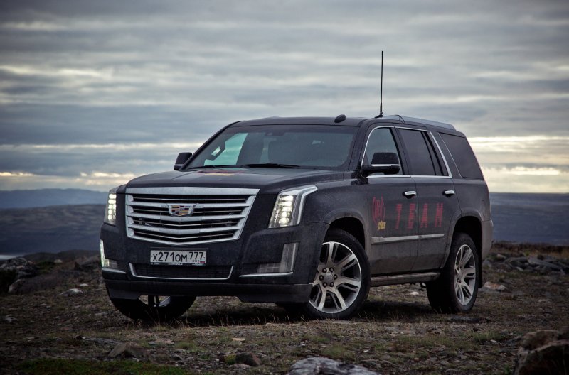 Cadillac Escalade 4 поколение