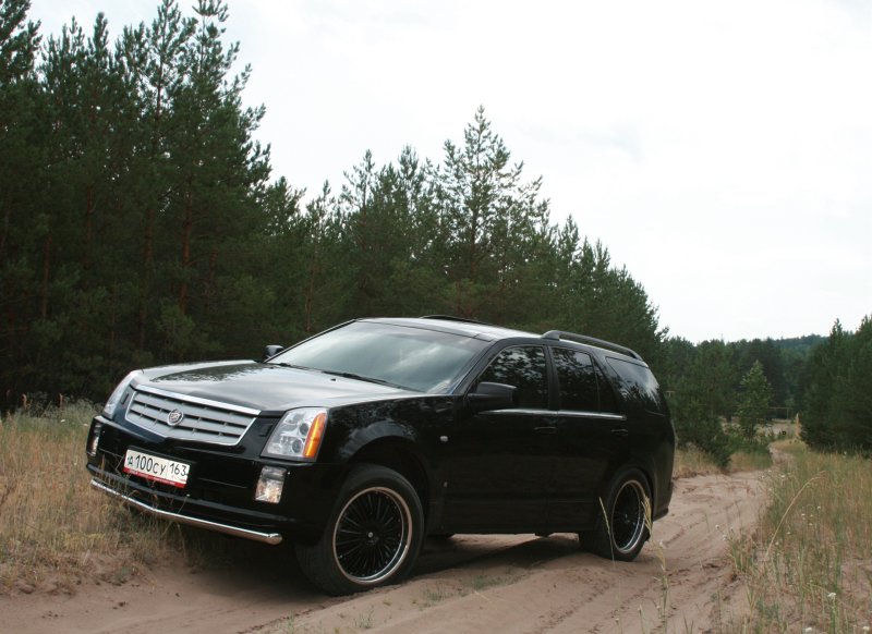 Cadillac SRX 1