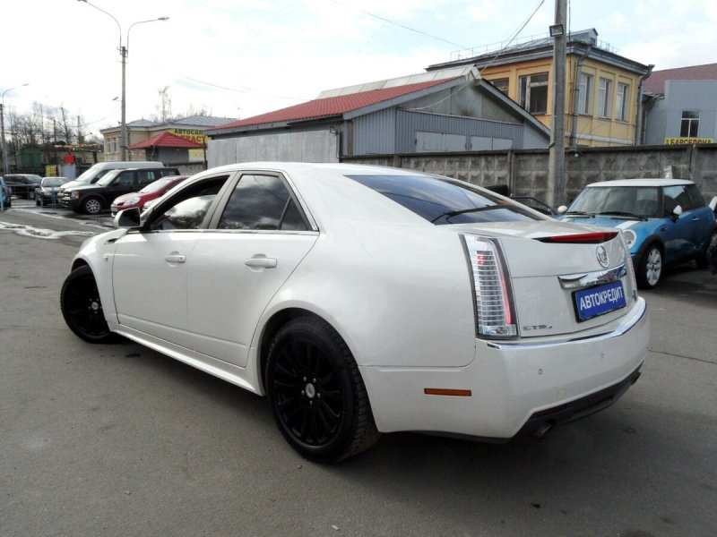 Кадиллак CTS 2 2012