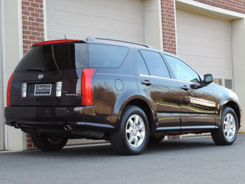 Cadillac SRX v6