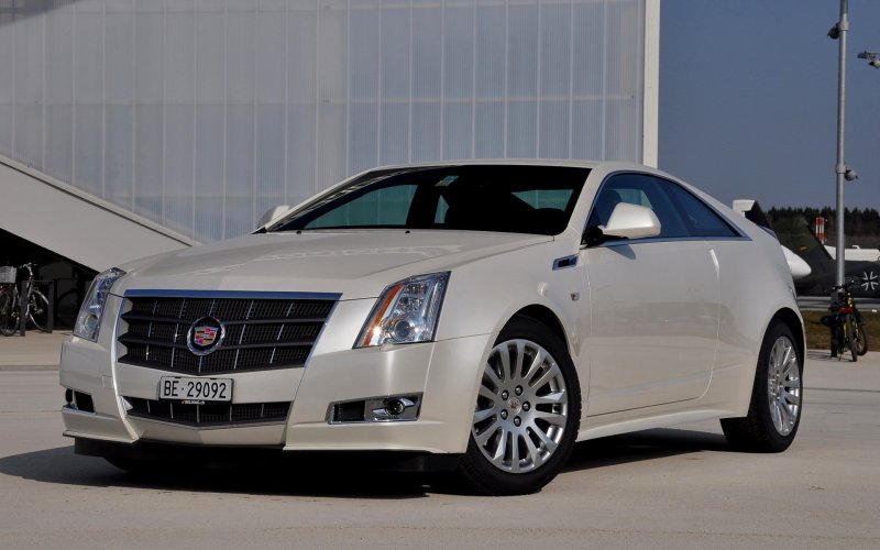 Кадиллак CTS Coupe