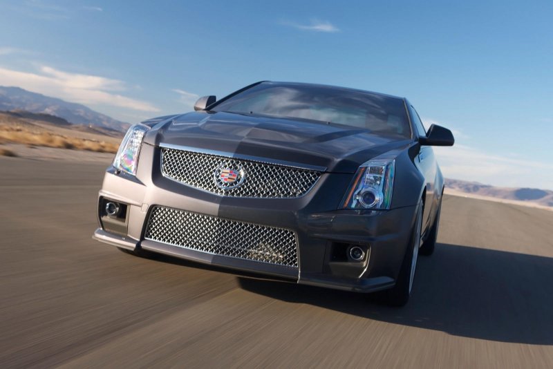 Кадиллак CTS 2 V