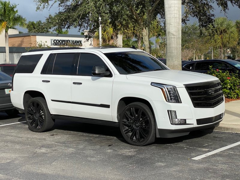 Cadillac Escalade 2021
