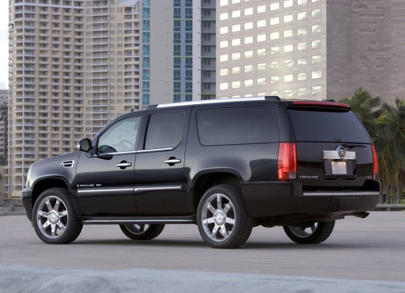 Cadillac Escalade III 2007-2014