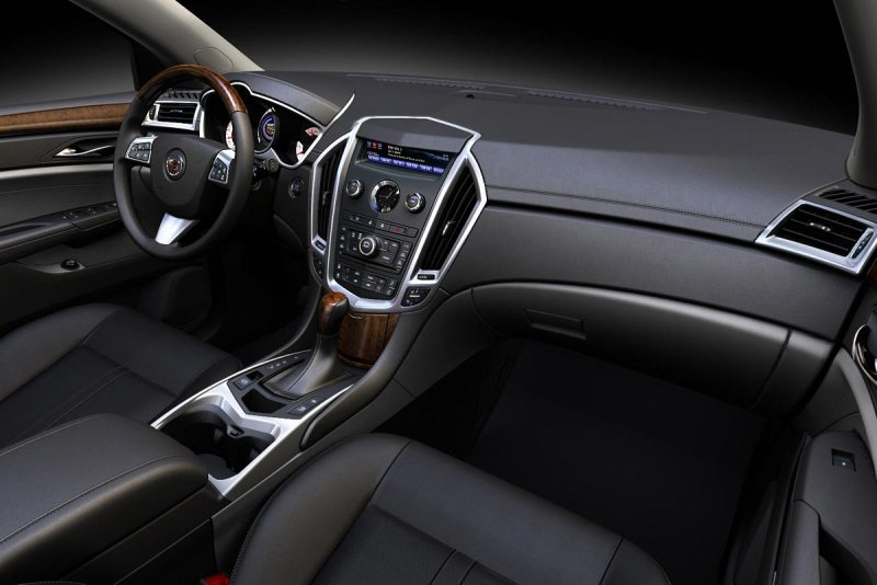 Cadillac SRX 2011 салон