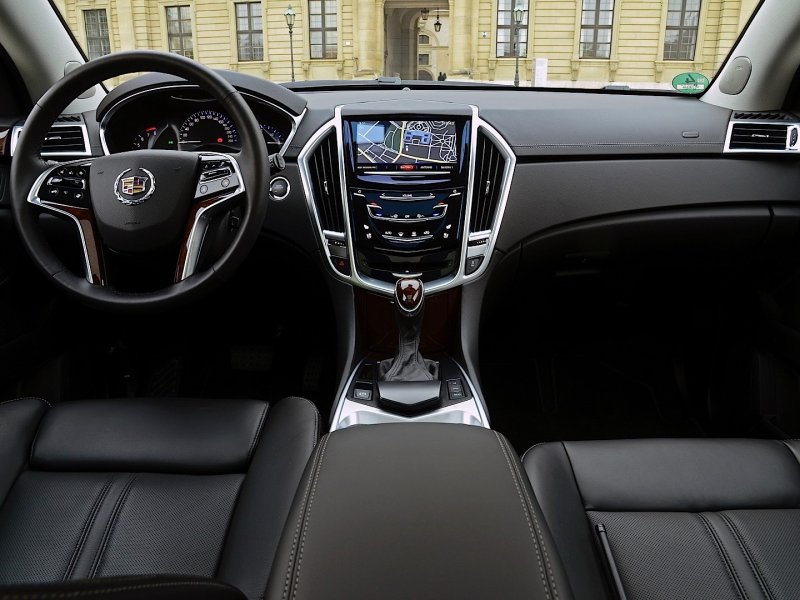 Cadillac SRX 2014 салон