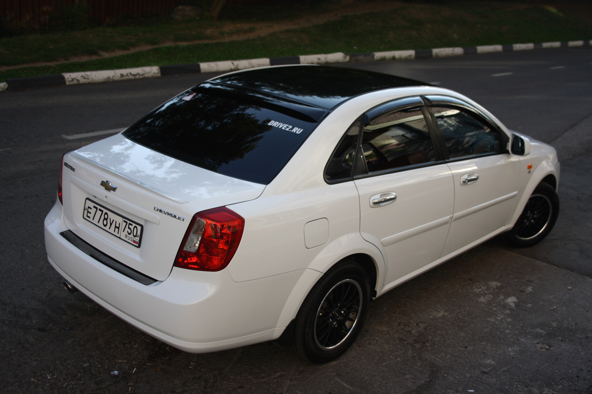 Chevrolet Lacetti White