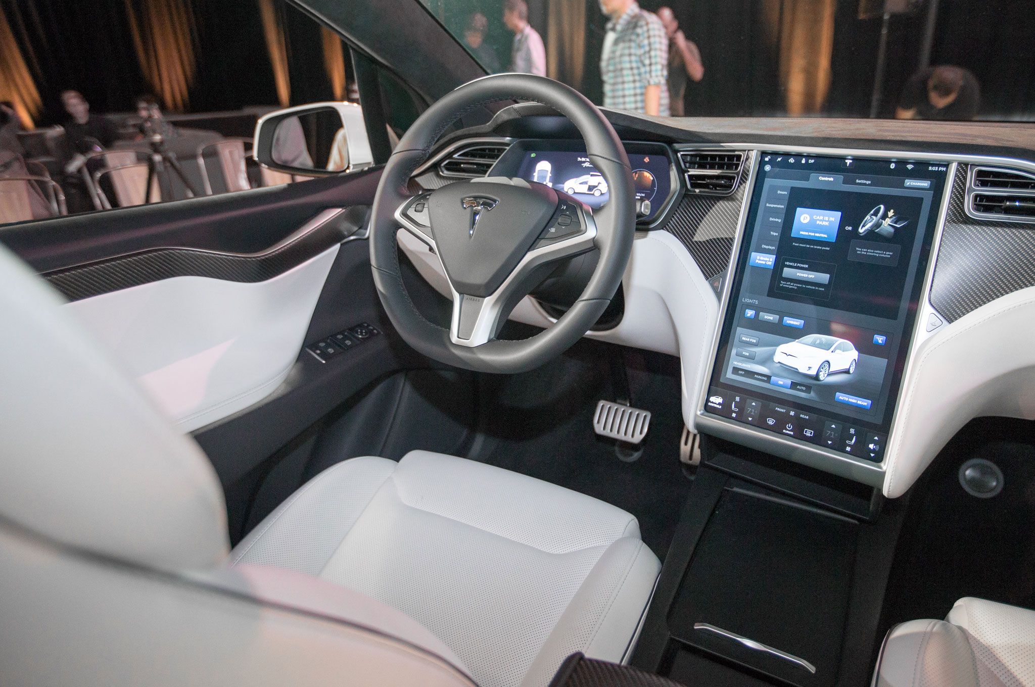 Тесла внутри. Tesla model x салон. Tesla model x Interior. Тесла кроссовер model x салон. Tesla model s 2019 салон.