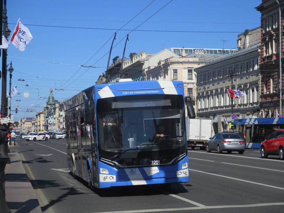 Троллейбусы санкт петербурга маршруты. Трамвай Санкт-Петербург 2022. Троллейбус Адмирал. Транспорт СПБ 2022. Троллейбус на Невском проспекте.