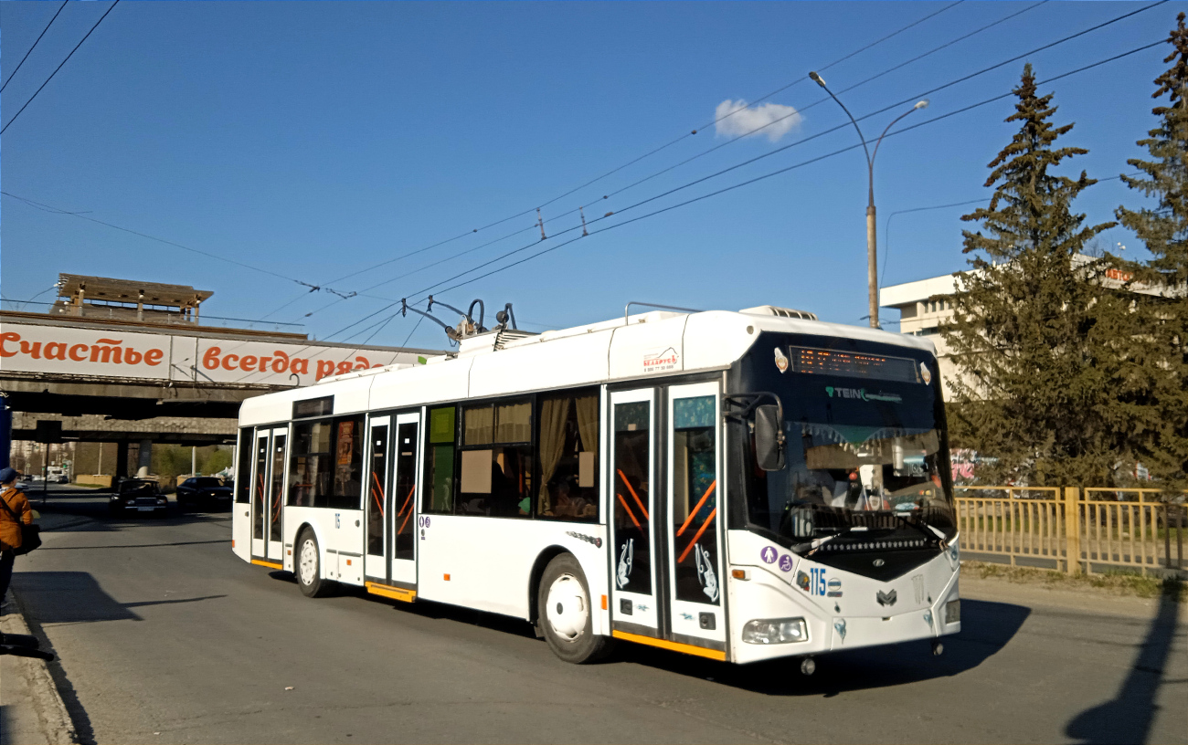 4 троллейбус тольятти. Тольяттинский троллейбус. БКМ 321. Колеса трамвая БКМ. Тольятти троллейбус 2444.