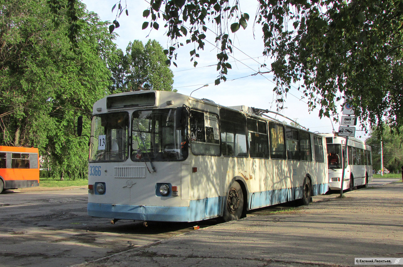 4 троллейбус тольятти. Троллейбус 3366 Тольятти. ЗИУ 682г. ЗИУ-682г 1989. Тольятти троллейбус 2444.